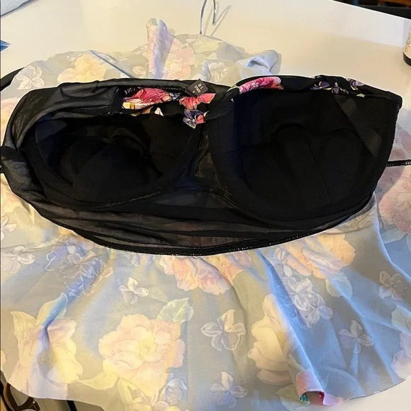 NWT Beach, Summer, Floral, Colorful Torrid Tankini - Picture 9 of 10